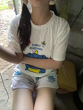 XndSeraphina online show from April 11, 9:57 am