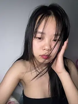 Kiee-lee online show from March 18, 4:23 pm