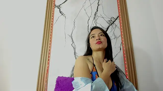 dulce maria hh online show from November 20, 9:16 pm