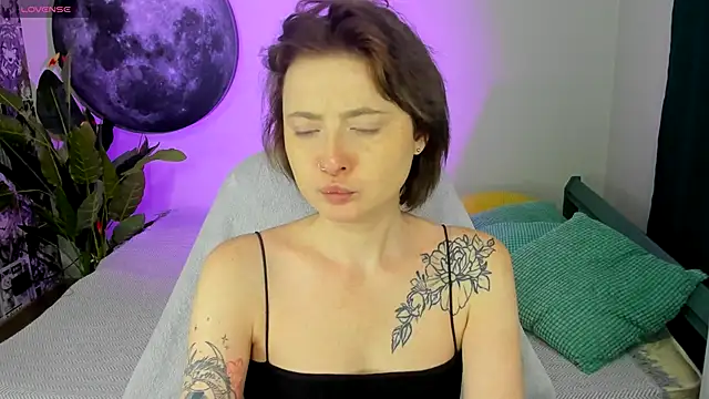 LaylaCookies  online show from December 4, 6:59 am