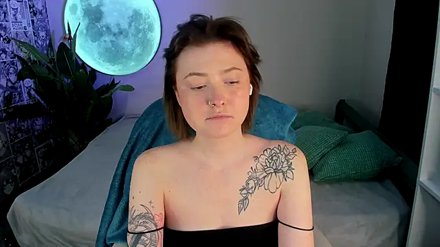 LaylaCookies  online show from December 5, 7:08 am