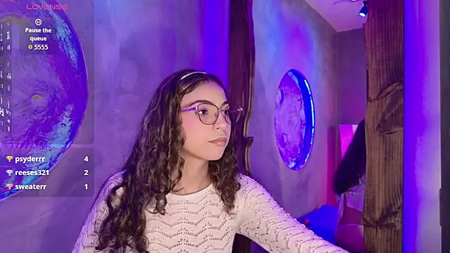 Kaaory online show from December 20, 4:55 pm