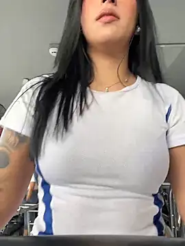 Elizabeth Martinez11 online show from November 25, 8:31 pm