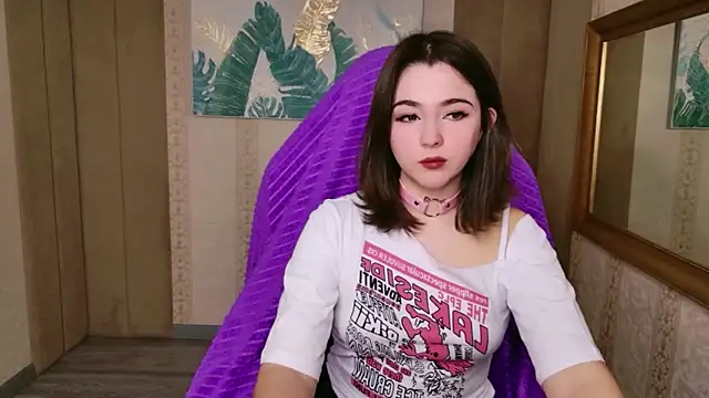 Wendy Finch online show from February 6, 8:45 pm