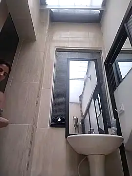 Monitaxhot online show from March 22, 5:52 pm