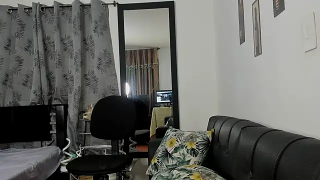 Violeta Gracee online show from March 9, 11:52 pm