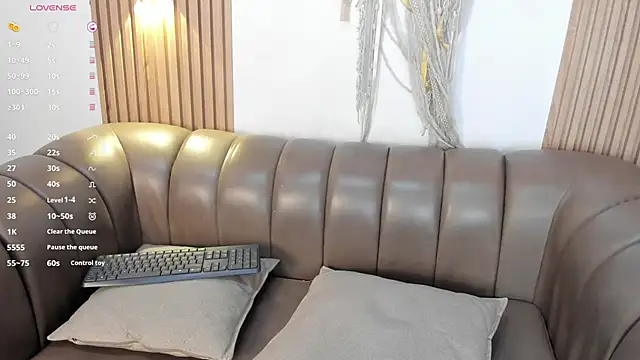 jasmyne anbar online show from February 28, 10:42 pm