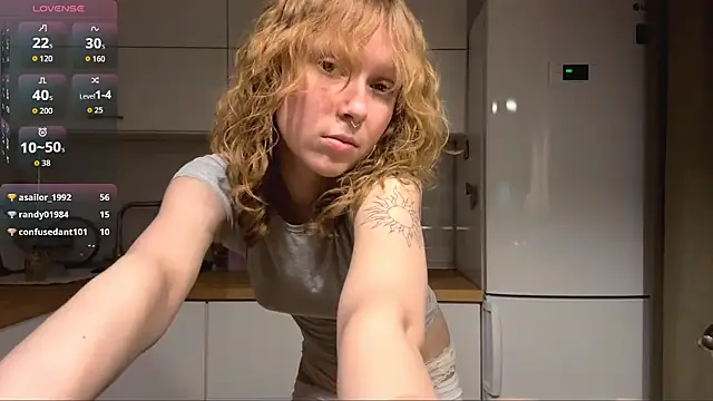 ElfriedaZwack online show from April 5, 6:40 pm