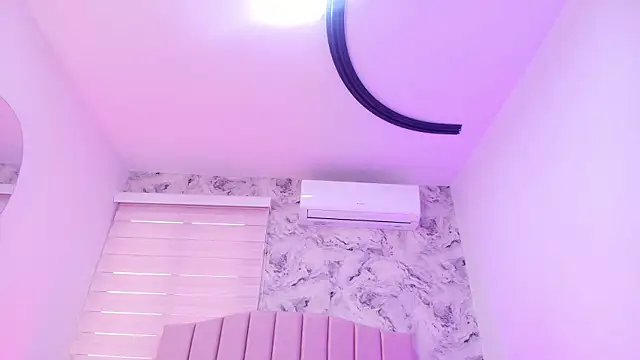 katsumi yan online show from April 8, 7:16 pm