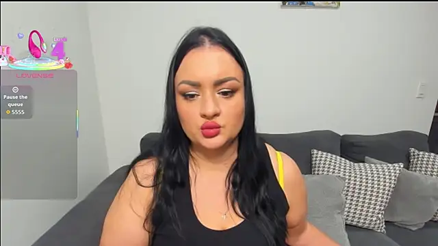 Maxsimka00009 online show from November 24, 2:52 pm