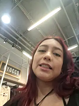 Eveeelyn25 online show from March 6, 10:27 pm