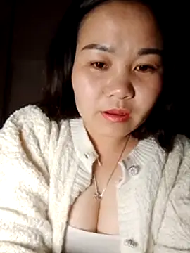 One-two22 online show from November 28, 1:14 pm