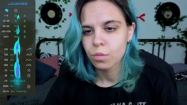 LiraBelle online show from July 6, 3:12 am