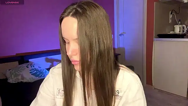 SanoraVillnave online show from February 15, 7:24 pm