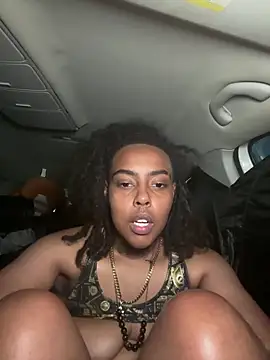 seductivefreak7 online show from June 23, 3:48 am