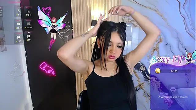  ArianaToro online show from December 16, 1:50 pm