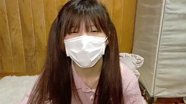  NATSUMI online show from December 2, 1:24 pm