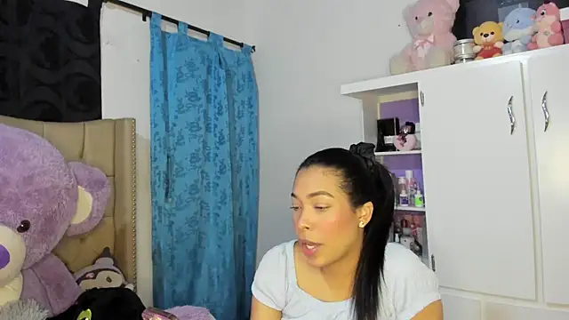 KarolRojas 22 online show from March 6, 6:19 am