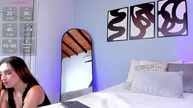 AmaraStorm online show from February 13, 8:43 pm