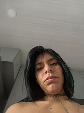 SaraAndrade  online show from February 17, 2:49 pm