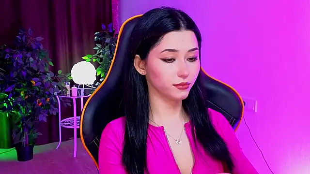 RedMidnight online show from February 19, 9:02 pm