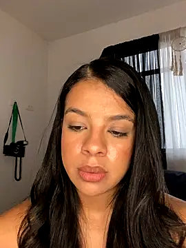 TrianaW online show from November 27, 2:53 pm