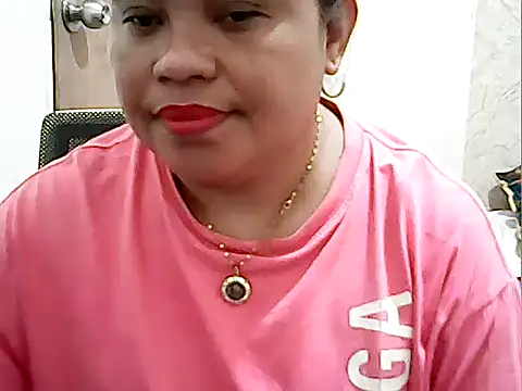 cutechubby online show from April 6, 11:17 pm