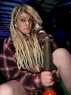 Horny hippie online show from February 22, 11:05 pm