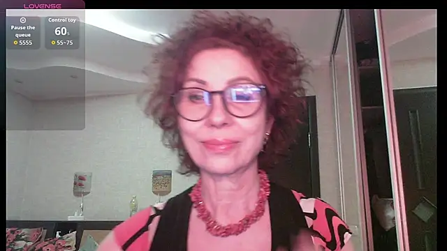 Kelly Flurr online show from February 15, 7:13 pm