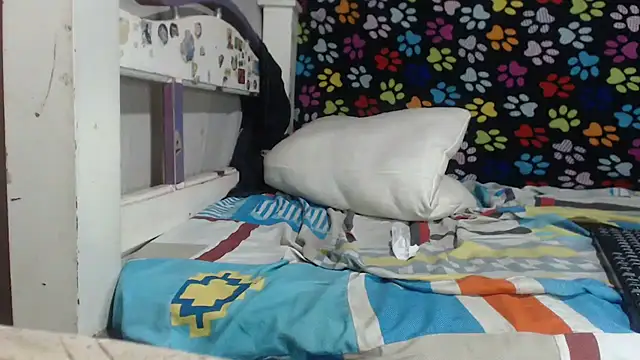 ELIZABET2- online show from February 3, 6:22 am