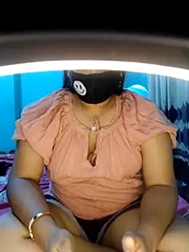priya2098 online show from July 20, 6:08 pm