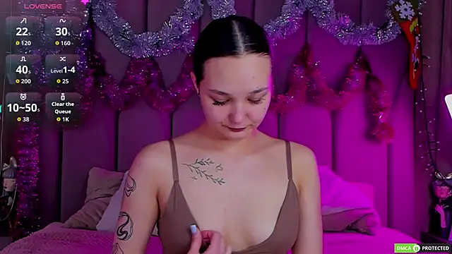 StellaGregory online show from January 14, 9:03 am