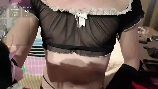 kittenbaguettefemboy online show from November 29, 9:19 pm