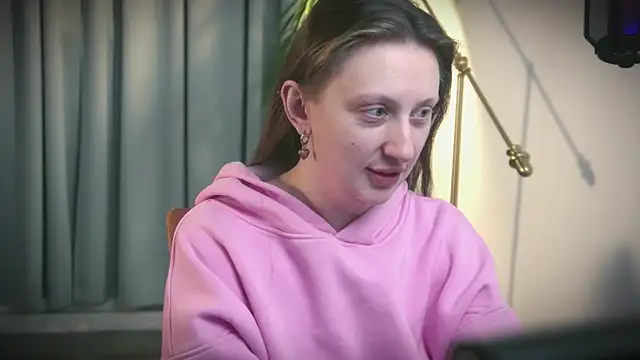 Helga vibe online show from April 18, 9:26 pm