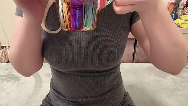 Soratan1218 online show from December 22, 5:10 am