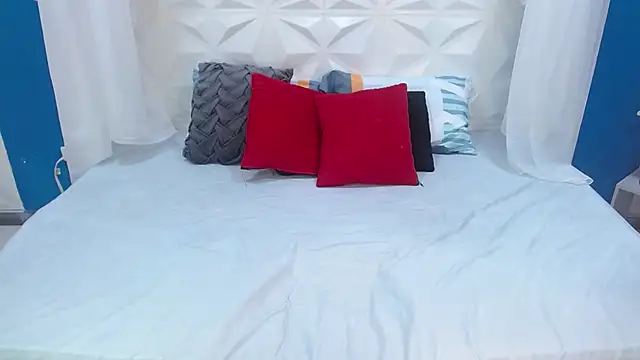 zahira1 online show from January 14, 6:57 pm