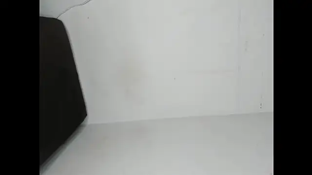 violetaebony online show from February 15, 11:31 am