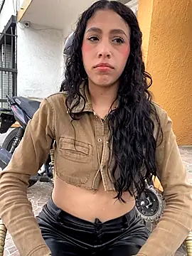 MiaScott Pink online show from January 5, 5:27 pm