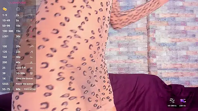Brizza H033 online show from May 28, 9:34 pm