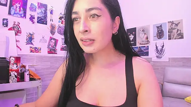 RubyWhisperp online show from December 22, 3:31 am