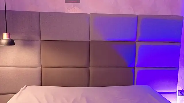 Emily luve online show from March 8, 4:22 pm