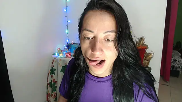 Megaan-love5 online show from December 2, 5:09 am