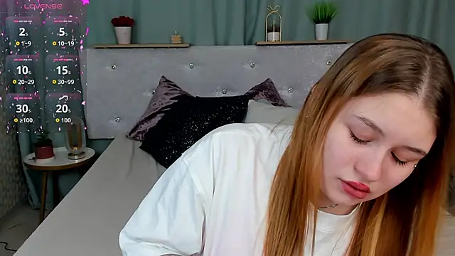 MilanaXHoney online show from February 28, 1:16 am