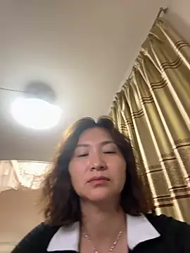 A-ZJunn online show from April 29, 12:41 pm