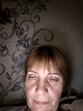 MichelleLove48 online show from April 26, 8:50 pm