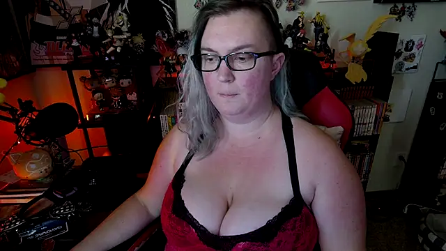 SugarTsunami online show from August 2, 11:52 pm