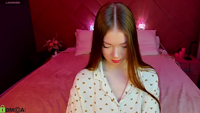 Tessa Sunn online show from December 18, 2:05 am