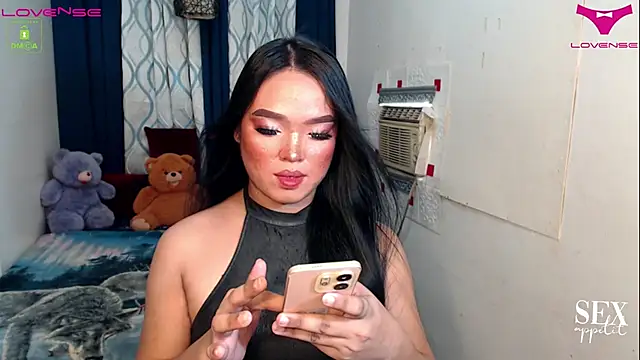 Fantacyloverr online show from May 12, 2:31 am