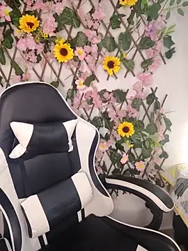 KasumiSophia online show from April 12, 12:19 pm