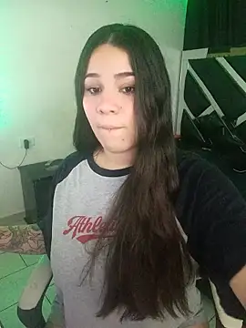 sky rose33 online show from December 19, 7:55 am